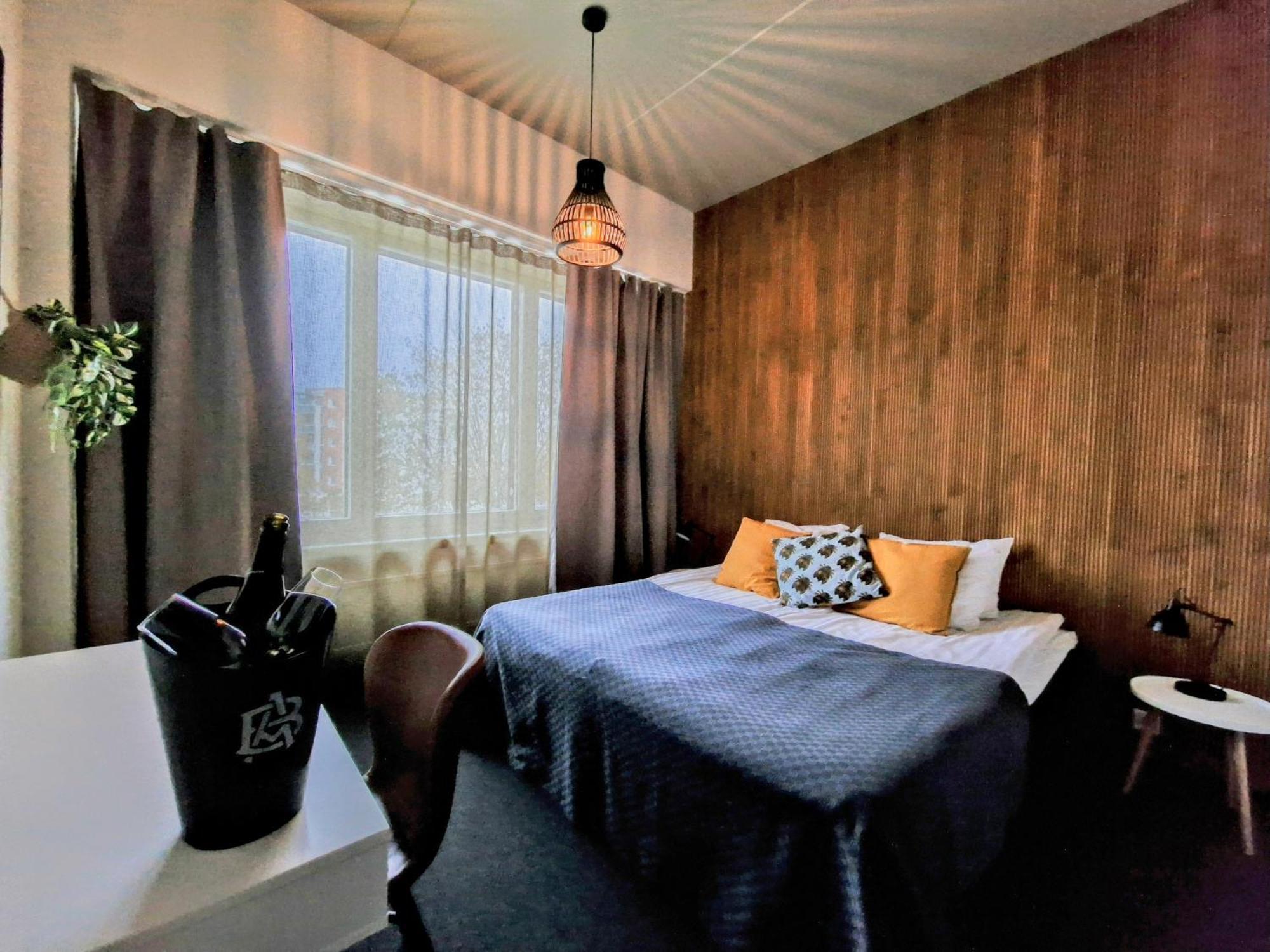 Hotel Seurahuone Riihimäki Esterno foto