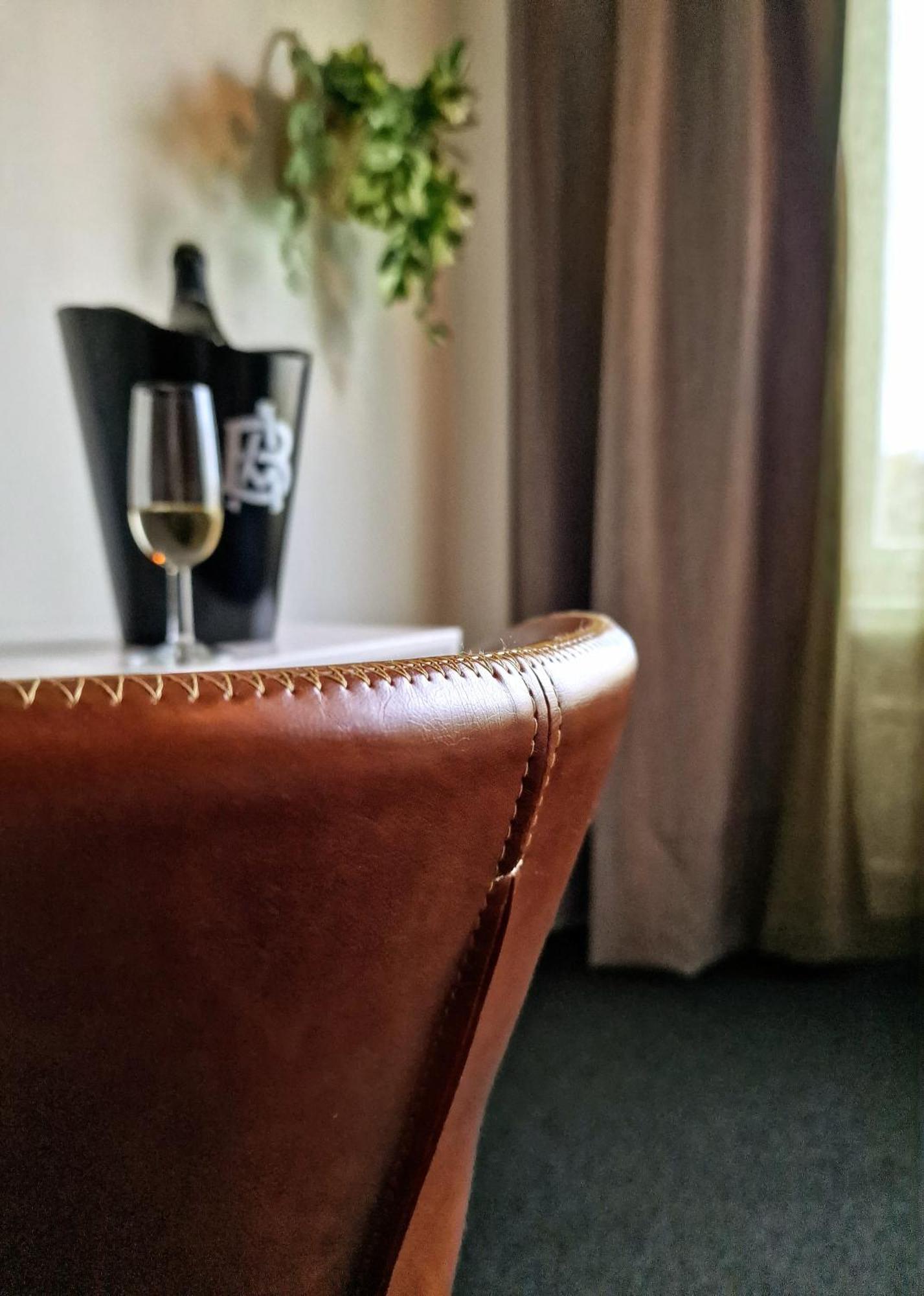 Hotel Seurahuone Riihimäki Esterno foto
